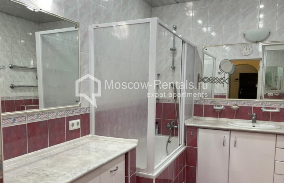 Photo #8 4-room (3 BR) apartment for <a href="http://moscow-rentals.ru/en/articles/long-term-rent" target="_blank">a long-term</a> rent
 in Russia, Moscow, Michurinskyi prosp, 19К3