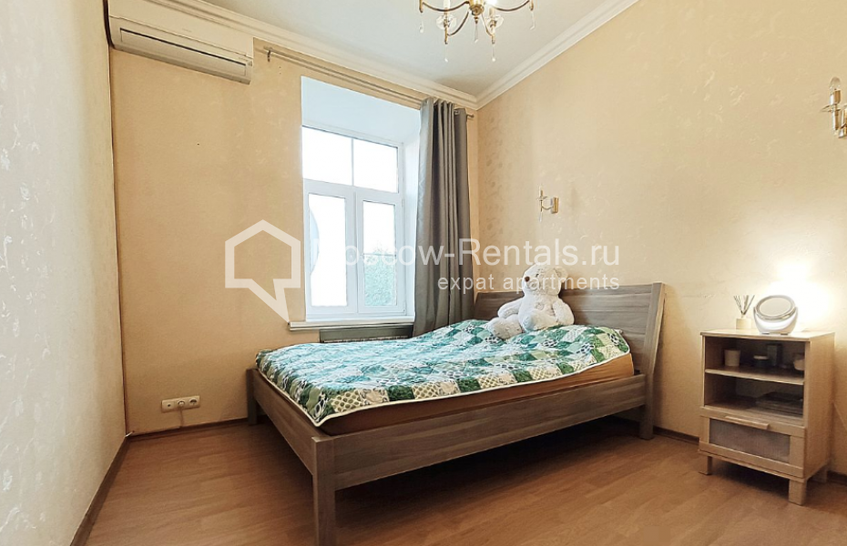 Photo #6 4-room (3 BR) apartment for <a href="http://moscow-rentals.ru/en/articles/long-term-rent" target="_blank">a long-term</a> rent
 in Russia, Moscow, New Arbat str, 23