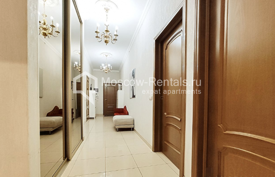 Photo #15 4-room (3 BR) apartment for <a href="http://moscow-rentals.ru/en/articles/long-term-rent" target="_blank">a long-term</a> rent
 in Russia, Moscow, New Arbat str, 23
