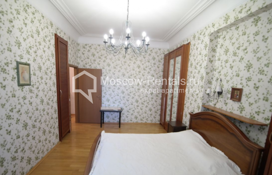 Photo #8 4-room (3 BR) apartment for <a href="http://moscow-rentals.ru/en/articles/long-term-rent" target="_blank">a long-term</a> rent
 in Russia, Moscow, Lesnaya str, 8/12