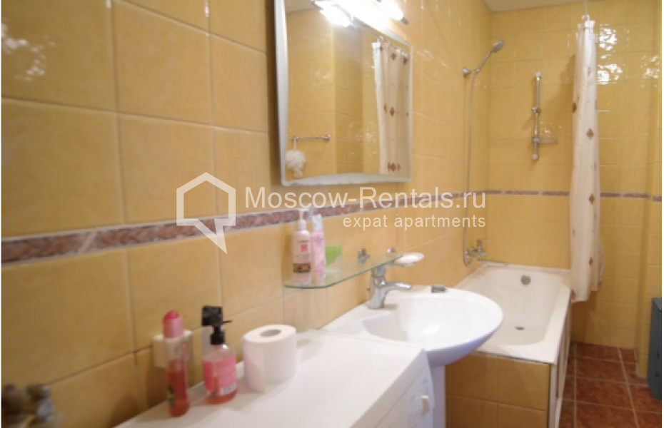 Photo #12 4-room (3 BR) apartment for <a href="http://moscow-rentals.ru/en/articles/long-term-rent" target="_blank">a long-term</a> rent
 in Russia, Moscow, Lesnaya str, 8/12
