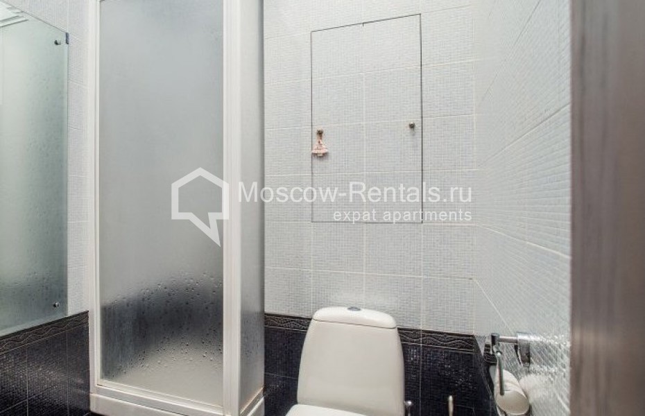 Photo #12 4-room (3 BR) apartment for <a href="http://moscow-rentals.ru/en/articles/long-term-rent" target="_blank">a long-term</a> rent
 in Russia, Moscow, Smolenskaya emb, 5/13