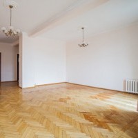 Photo #2 4-room (3 BR) apartment for <a href="http://moscow-rentals.ru/en/articles/long-term-rent" target="_blank">a long-term</a> rent
 in Russia, Moscow, Smolenskaya emb, 5/13