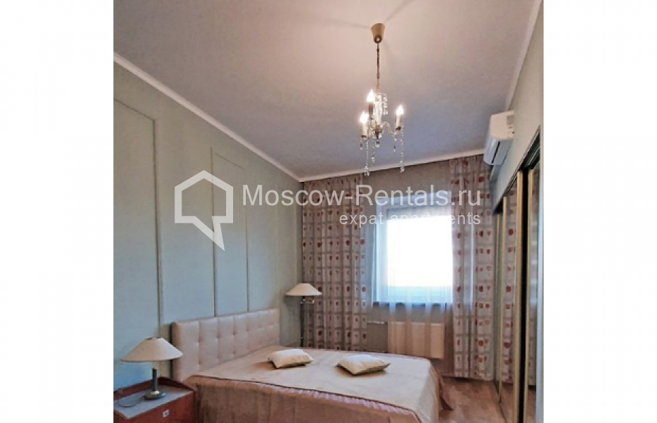 Photo #4 3-room (2 BR) apartment for <a href="http://moscow-rentals.ru/en/articles/long-term-rent" target="_blank">a long-term</a> rent
 in Russia, Moscow, M. Nikolopeskovskyi lane, 4
