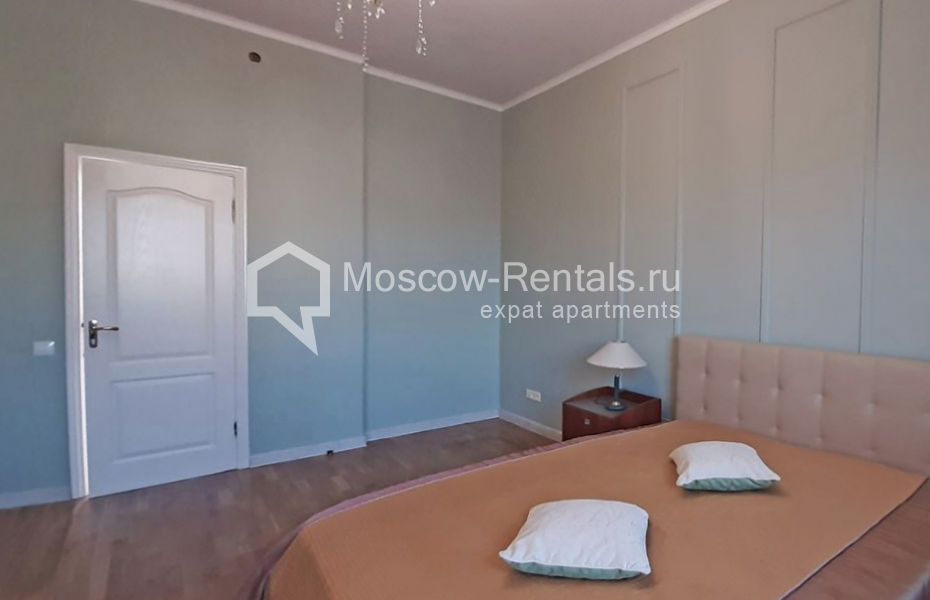 Photo #6 3-room (2 BR) apartment for <a href="http://moscow-rentals.ru/en/articles/long-term-rent" target="_blank">a long-term</a> rent
 in Russia, Moscow, M. Nikolopeskovskyi lane, 4