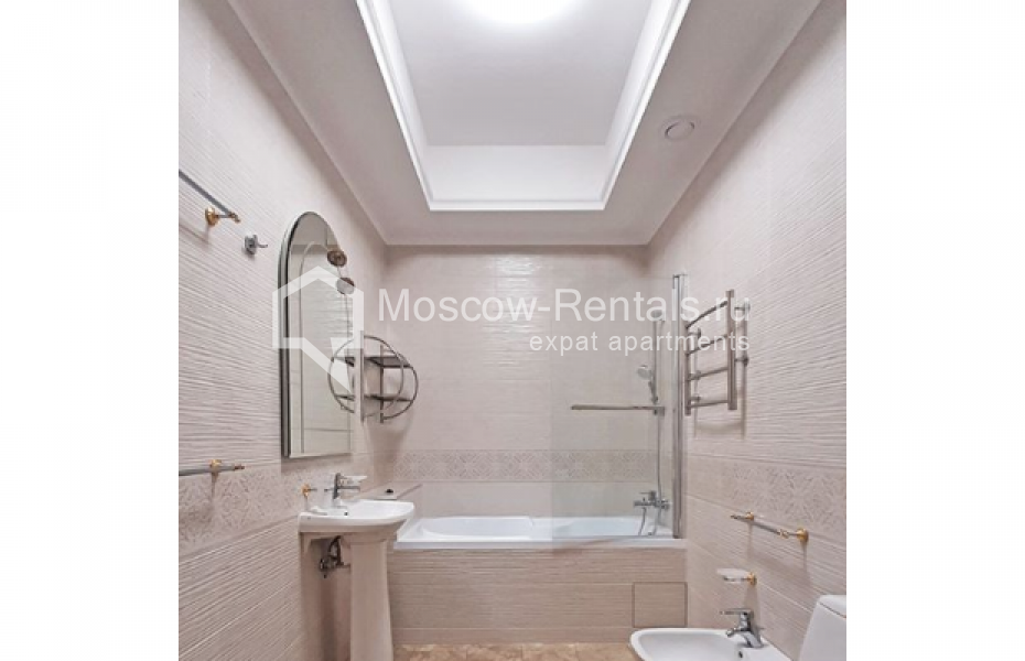 Photo #8 3-room (2 BR) apartment for <a href="http://moscow-rentals.ru/en/articles/long-term-rent" target="_blank">a long-term</a> rent
 in Russia, Moscow, M. Nikolopeskovskyi lane, 4