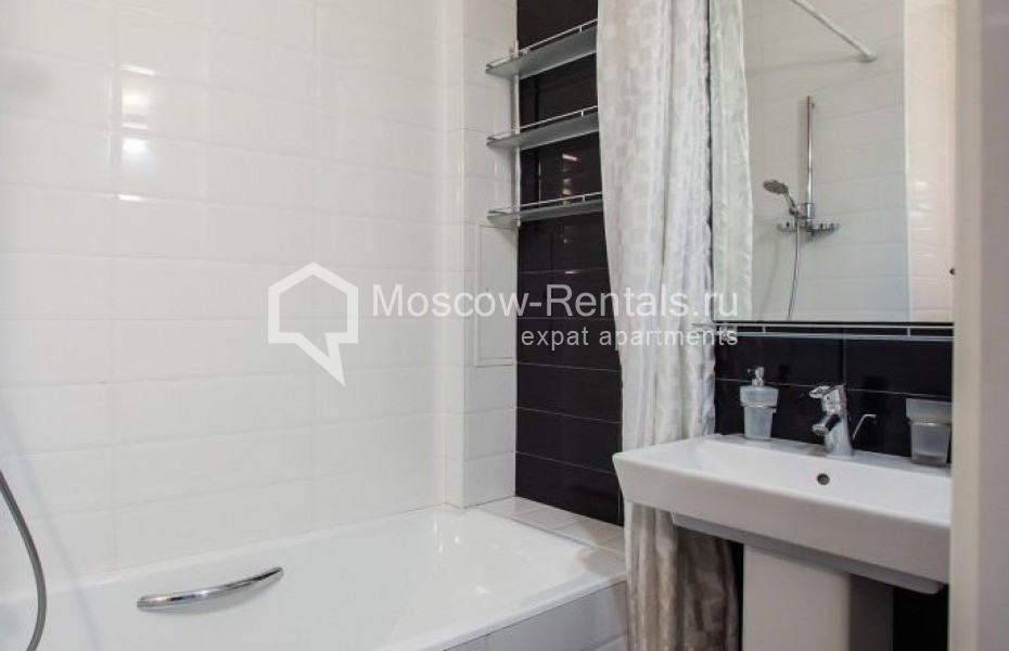 Photo #12 3-room (2 BR) apartment for <a href="http://moscow-rentals.ru/en/articles/long-term-rent" target="_blank">a long-term</a> rent
 in Russia, Moscow, Tverskaya str, 6С3