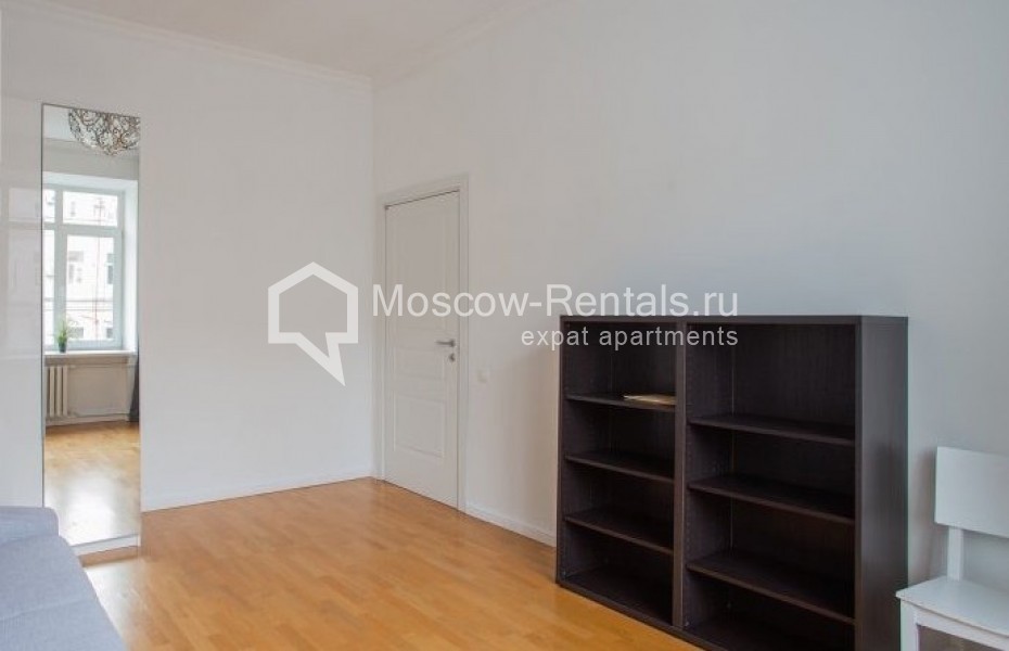 Photo #11 3-room (2 BR) apartment for <a href="http://moscow-rentals.ru/en/articles/long-term-rent" target="_blank">a long-term</a> rent
 in Russia, Moscow, Tverskaya str, 6С3
