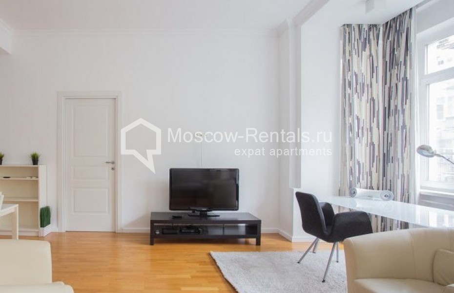 Photo #4 3-room (2 BR) apartment for <a href="http://moscow-rentals.ru/en/articles/long-term-rent" target="_blank">a long-term</a> rent
 in Russia, Moscow, Tverskaya str, 6С3