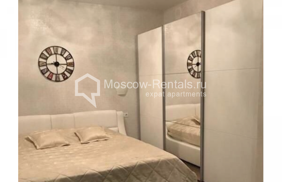 Photo #6 4-room (3 BR) apartment for <a href="http://moscow-rentals.ru/en/articles/long-term-rent" target="_blank">a long-term</a> rent
 in Russia, Moscow, Mosfilmovskaya str, 74Б