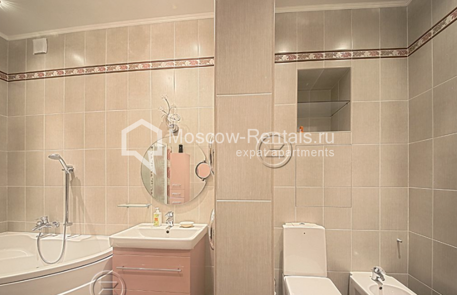 Photo #11 3-room (2 BR) apartment for <a href="http://moscow-rentals.ru/en/articles/long-term-rent" target="_blank">a long-term</a> rent
 in Russia, Moscow, Universitetskyi prosp, 16
