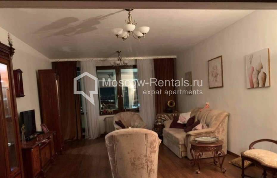 Photo #3 3-room (2 BR) apartment for <a href="http://moscow-rentals.ru/en/articles/long-term-rent" target="_blank">a long-term</a> rent
 in Russia, Moscow, Ulofa Palme str, 1