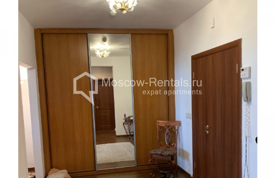 Photo #10 3-room (2 BR) apartment for <a href="http://moscow-rentals.ru/en/articles/long-term-rent" target="_blank">a long-term</a> rent
 in Russia, Moscow, Ulofa Palme str, 1