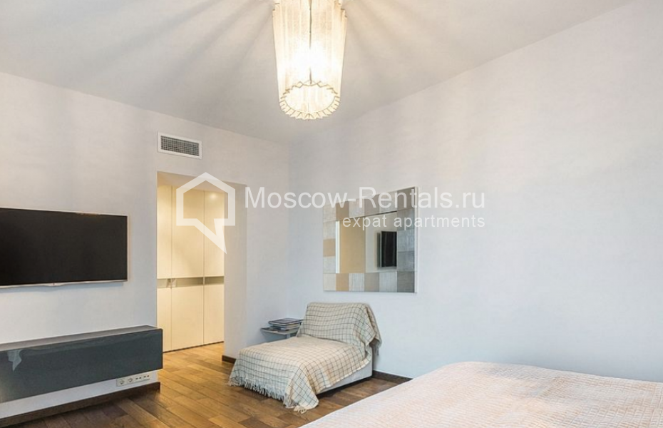 Photo #8 3-room (2 BR) apartment for <a href="http://moscow-rentals.ru/en/articles/long-term-rent" target="_blank">a long-term</a> rent
 in Russia, Moscow, Michurinskyi prosp, 6К1
