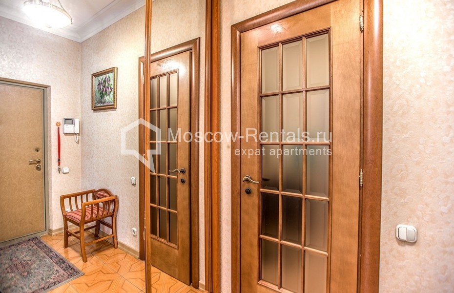 Photo #12 2-room (1 BR) apartment for <a href="http://moscow-rentals.ru/en/articles/long-term-rent" target="_blank">a long-term</a> rent
 in Russia, Moscow, Novolesnoi lane, 5