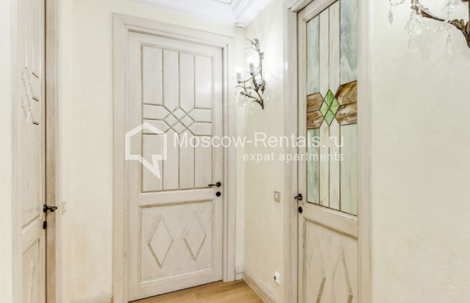 Photo #7 3-room (2 BR) apartment for <a href="http://moscow-rentals.ru/en/articles/long-term-rent" target="_blank">a long-term</a> rent
 in Russia, Moscow, M. Kozikhinskyi lane, 14
