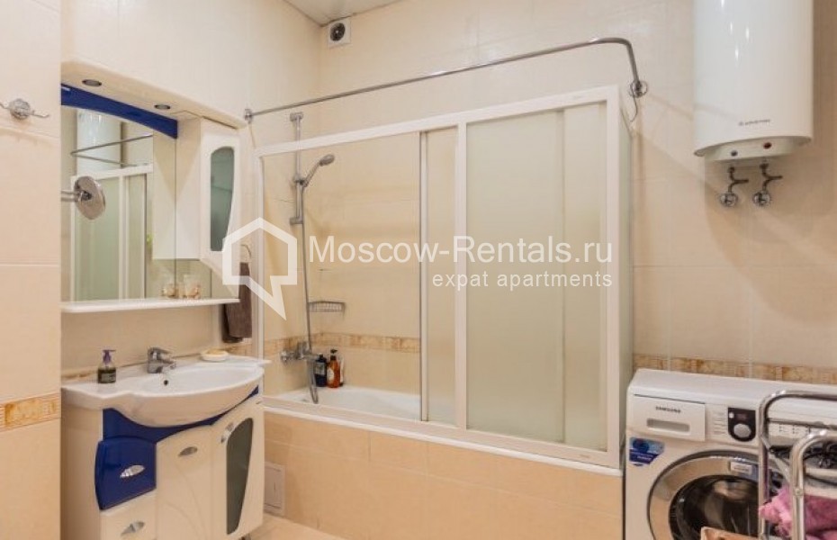 Photo #13 3-room (2 BR) apartment for <a href="http://moscow-rentals.ru/en/articles/long-term-rent" target="_blank">a long-term</a> rent
 in Russia, Moscow, Tverkskaya str, 9