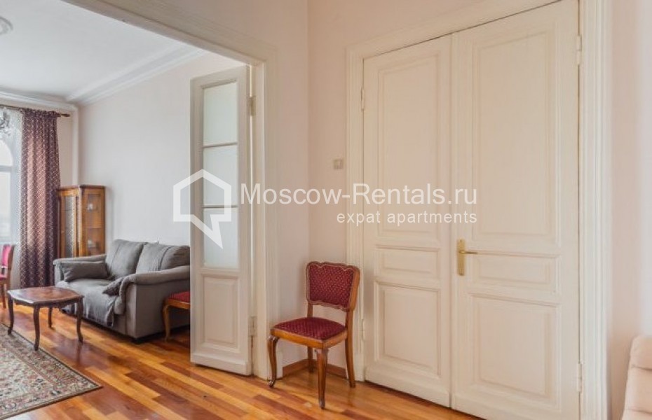 Photo #7 3-room (2 BR) apartment for <a href="http://moscow-rentals.ru/en/articles/long-term-rent" target="_blank">a long-term</a> rent
 in Russia, Moscow, Tverkskaya str, 9