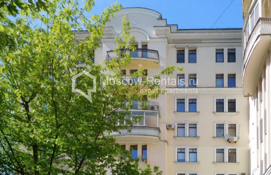 Photo #18 3-room (2 BR) apartment for <a href="http://moscow-rentals.ru/en/articles/long-term-rent" target="_blank">a long-term</a> rent
 in Russia, Moscow, Tverskaya str, 28к1