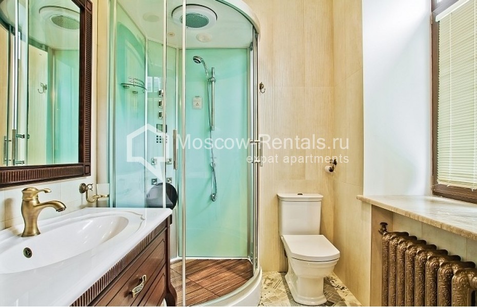 Photo #8 3-room (2 BR) apartment for <a href="http://moscow-rentals.ru/en/articles/long-term-rent" target="_blank">a long-term</a> rent
 in Russia, Moscow, Tverskaya str, 29к1