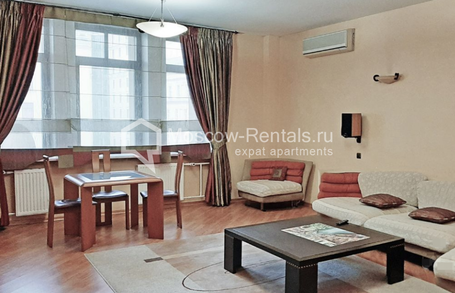 Photo #3 3-room (2 BR) apartment for <a href="http://moscow-rentals.ru/en/articles/long-term-rent" target="_blank">a long-term</a> rent
 in Russia, Moscow, Tverskaya str, 28к2