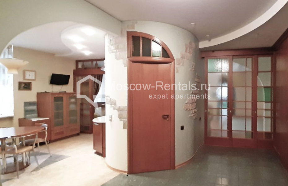 Photo #7 3-room (2 BR) apartment for <a href="http://moscow-rentals.ru/en/articles/long-term-rent" target="_blank">a long-term</a> rent
 in Russia, Moscow, Tverskaya str, 28к2