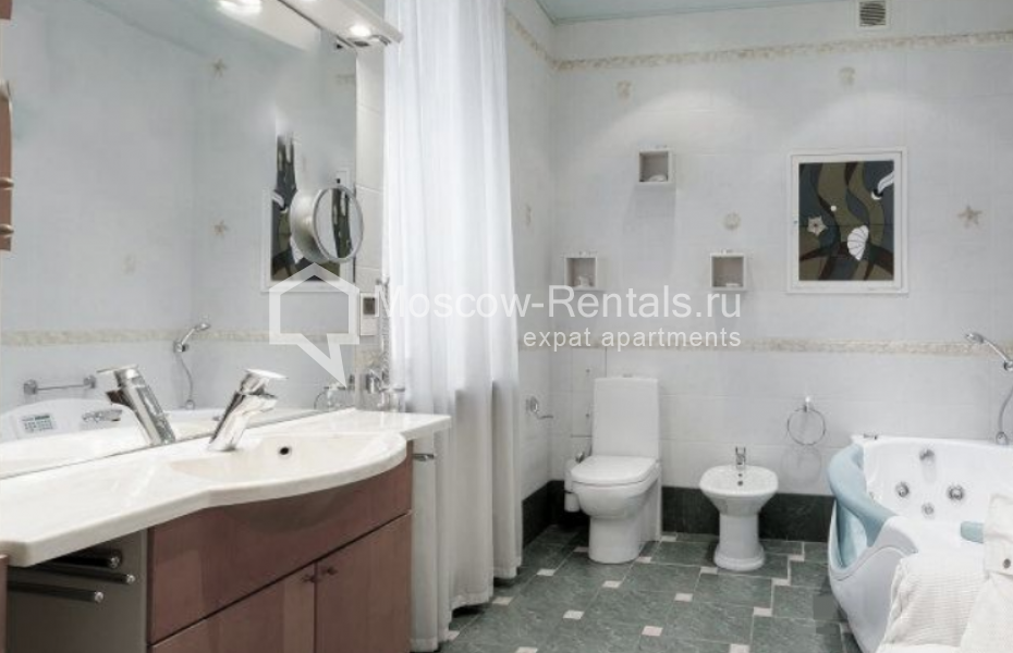 Photo #8 3-room (2 BR) apartment for <a href="http://moscow-rentals.ru/en/articles/long-term-rent" target="_blank">a long-term</a> rent
 in Russia, Moscow, Tverskaya str, 28к2