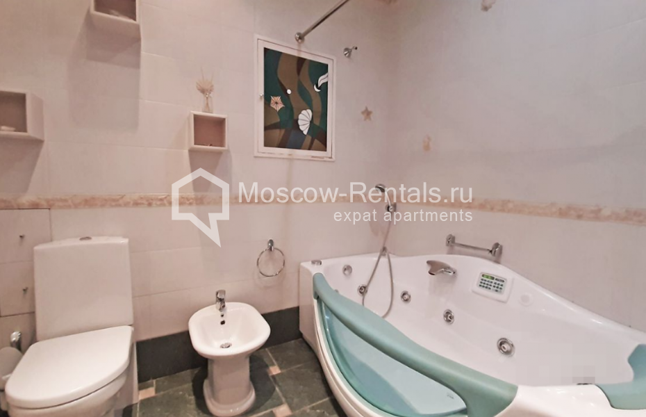 Photo #14 3-room (2 BR) apartment for <a href="http://moscow-rentals.ru/en/articles/long-term-rent" target="_blank">a long-term</a> rent
 in Russia, Moscow, Tverskaya str, 28к2