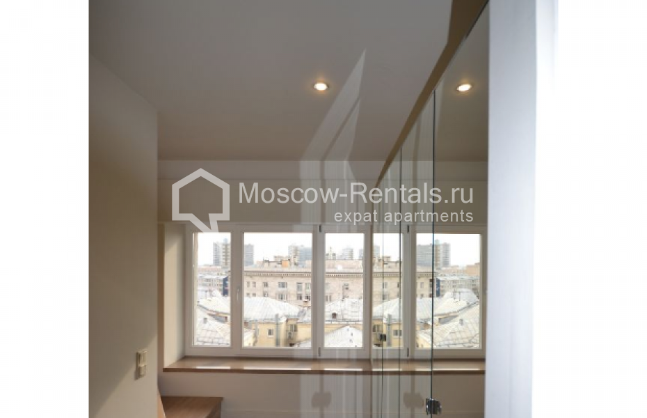 Photo #11 3-room (2 BR) apartment for <a href="http://moscow-rentals.ru/en/articles/long-term-rent" target="_blank">a long-term</a> rent
 in Russia, Moscow, Tverskoi blv, 9