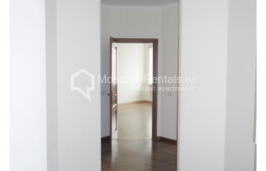 Photo #8 4-room (3 BR) apartment for <a href="http://moscow-rentals.ru/en/articles/long-term-rent" target="_blank">a long-term</a> rent
 in Russia, Moscow, Sretenskyi lane, 14С1