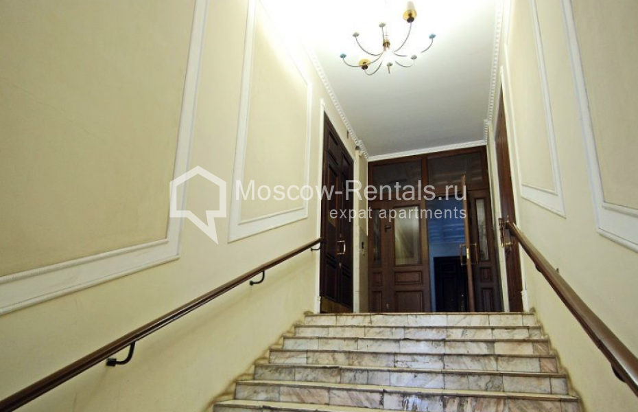 Photo #19 4-room (3 BR) apartment for <a href="http://moscow-rentals.ru/en/articles/long-term-rent" target="_blank">a long-term</a> rent
 in Russia, Moscow, Sretenskyi lane, 14С1
