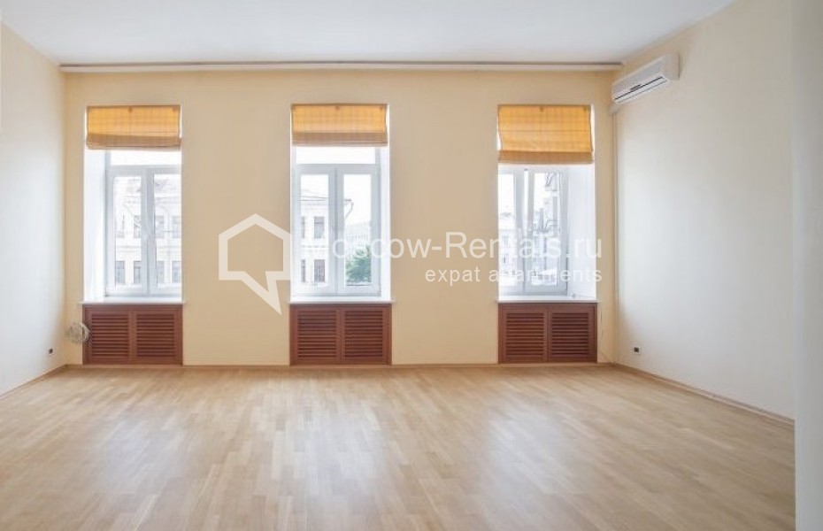 Photo #7 5-room (4 BR) apartment for <a href="http://moscow-rentals.ru/en/articles/long-term-rent" target="_blank">a long-term</a> rent
 in Russia, Moscow, Myasnitskaya str, 24