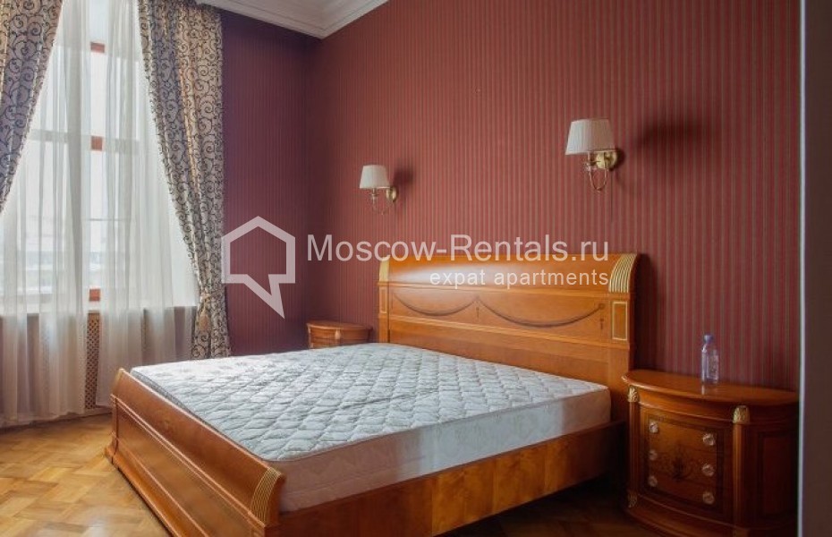 Photo #4 5-room (4 BR) apartment for <a href="http://moscow-rentals.ru/en/articles/long-term-rent" target="_blank">a long-term</a> rent
 in Russia, Moscow, Sretensky lane, 6/1С1