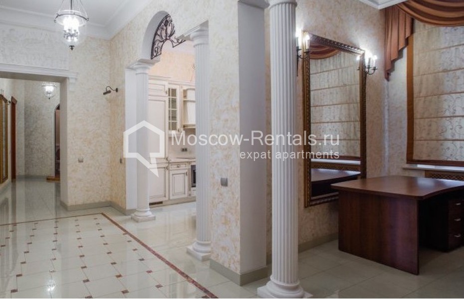 Photo #16 5-room (4 BR) apartment for <a href="http://moscow-rentals.ru/en/articles/long-term-rent" target="_blank">a long-term</a> rent
 in Russia, Moscow, Sretensky lane, 6/1С1