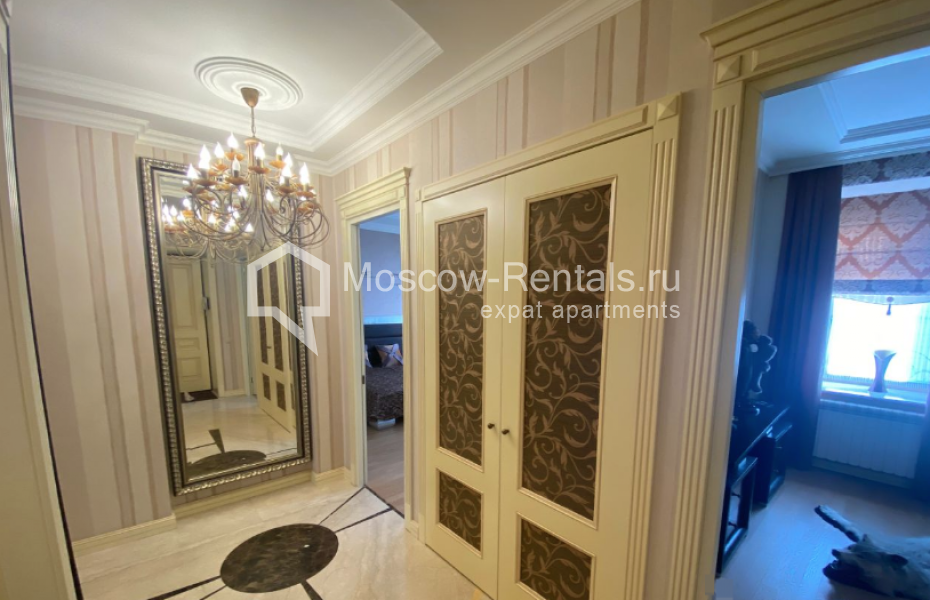 Photo #6 4-room (3 BR) apartment for <a href="http://moscow-rentals.ru/en/articles/long-term-rent" target="_blank">a long-term</a> rent
 in Russia, Moscow, Pushkarev lane, 11