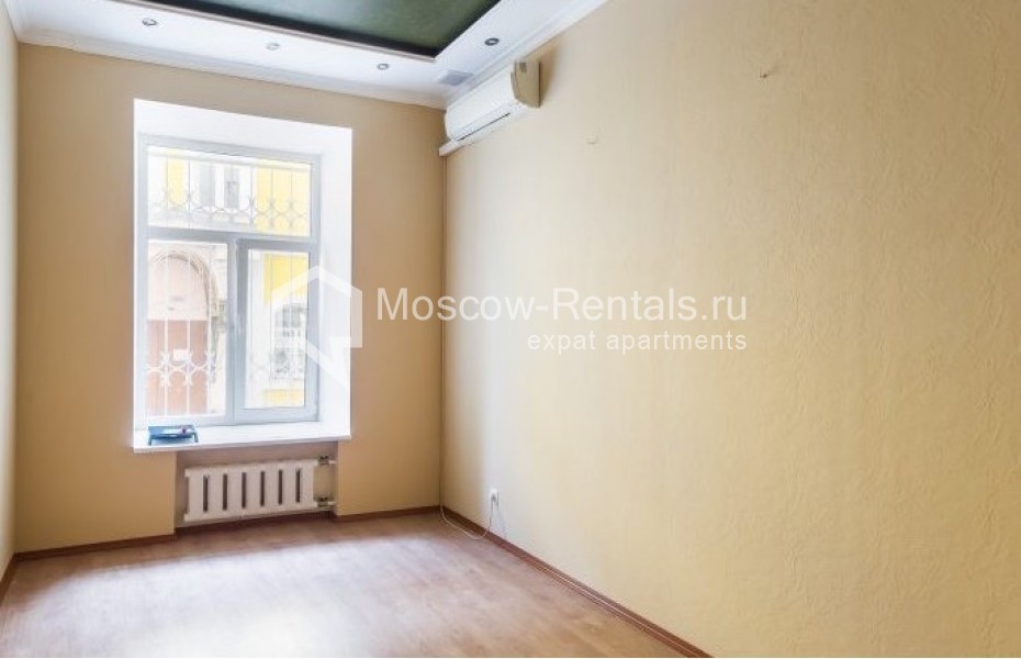 Photo #4 5-room (4 BR) apartment for <a href="http://moscow-rentals.ru/en/articles/long-term-rent" target="_blank">a long-term</a> rent
 in Russia, Moscow, Basmannay str, 25/2