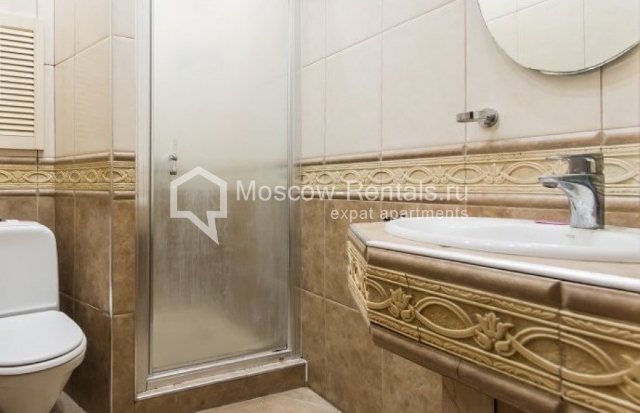 Photo #12 5-room (4 BR) apartment for <a href="http://moscow-rentals.ru/en/articles/long-term-rent" target="_blank">a long-term</a> rent
 in Russia, Moscow, Basmannay str, 25/2
