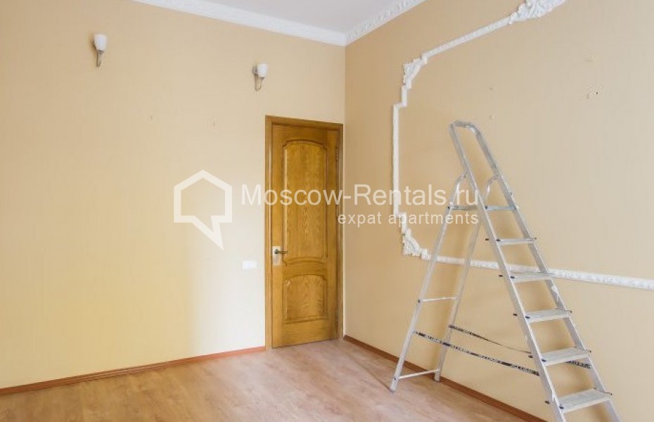 Photo #7 5-room (4 BR) apartment for <a href="http://moscow-rentals.ru/en/articles/long-term-rent" target="_blank">a long-term</a> rent
 in Russia, Moscow, Basmannay str, 25/2