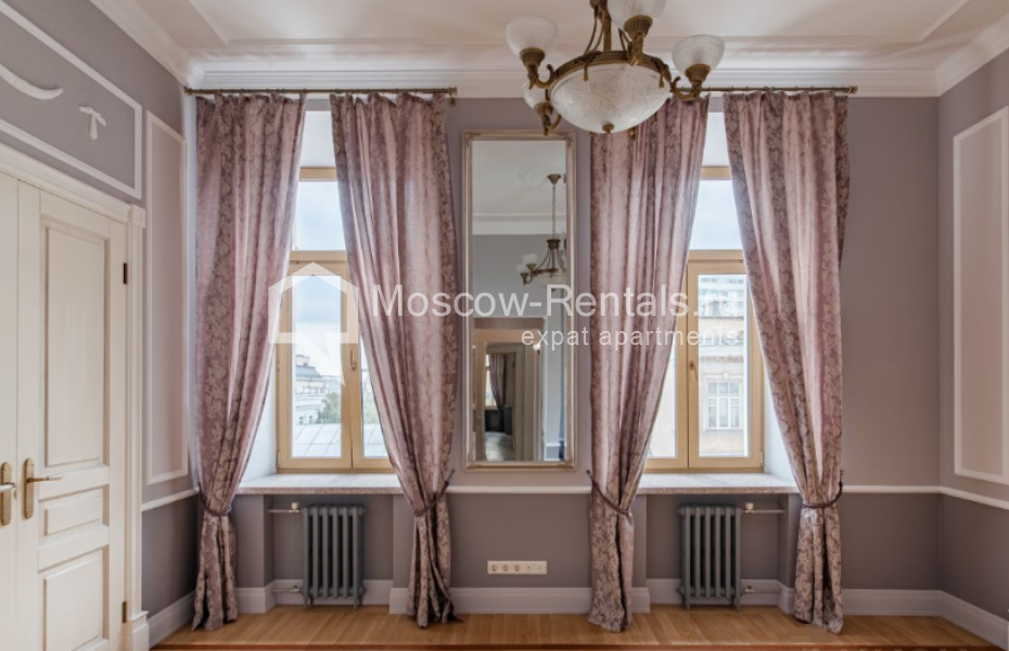 Photo #7 5-room (4 BR) apartment for <a href="http://moscow-rentals.ru/en/articles/long-term-rent" target="_blank">a long-term</a> rent
 in Russia, Moscow, Kamergerskyi lane, 5/7