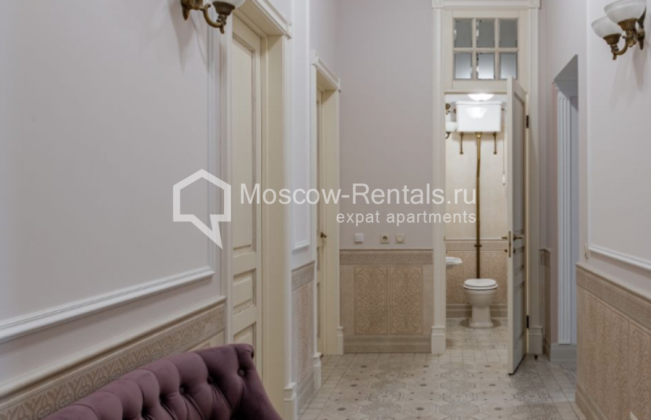 Photo #15 5-room (4 BR) apartment for <a href="http://moscow-rentals.ru/en/articles/long-term-rent" target="_blank">a long-term</a> rent
 in Russia, Moscow, Kamergerskyi lane, 5/7