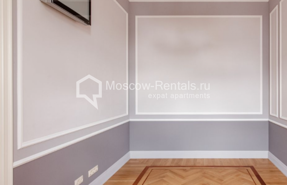 Photo #16 5-room (4 BR) apartment for <a href="http://moscow-rentals.ru/en/articles/long-term-rent" target="_blank">a long-term</a> rent
 in Russia, Moscow, Kamergerskyi lane, 5/7