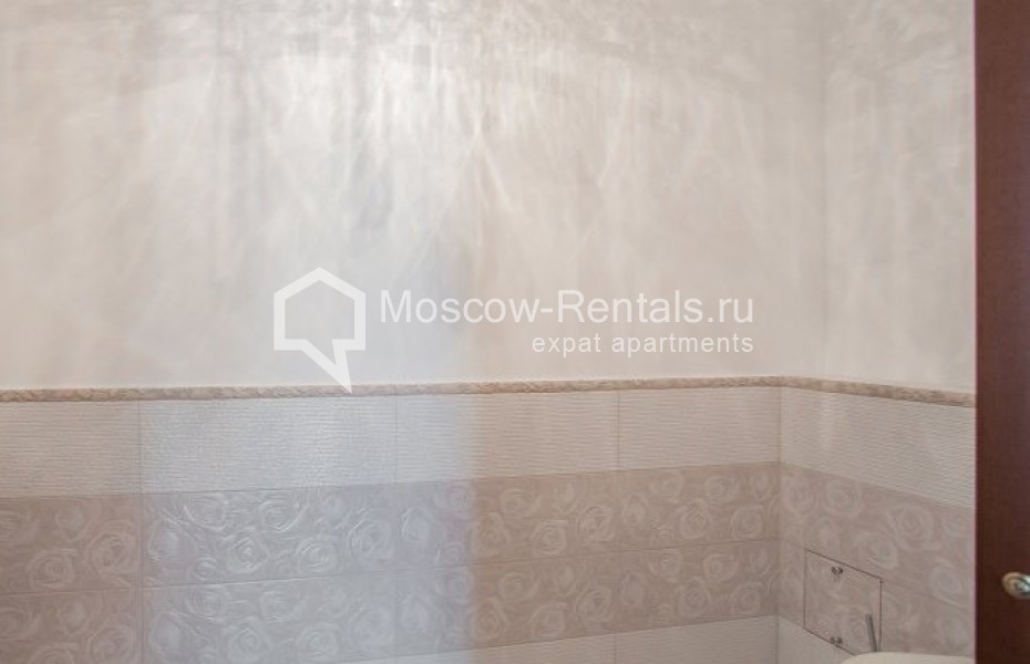 Photo #13 4-room (3 BR) apartment for <a href="http://moscow-rentals.ru/en/articles/long-term-rent" target="_blank">a long-term</a> rent
 in Russia, Moscow, Tsvetnoi blv, 2
