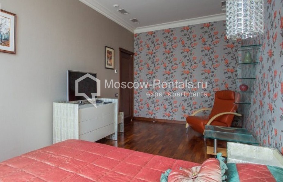 Photo #6 4-room (3 BR) apartment for <a href="http://moscow-rentals.ru/en/articles/long-term-rent" target="_blank">a long-term</a> rent
 in Russia, Moscow, Tsvetnoi blv, 2