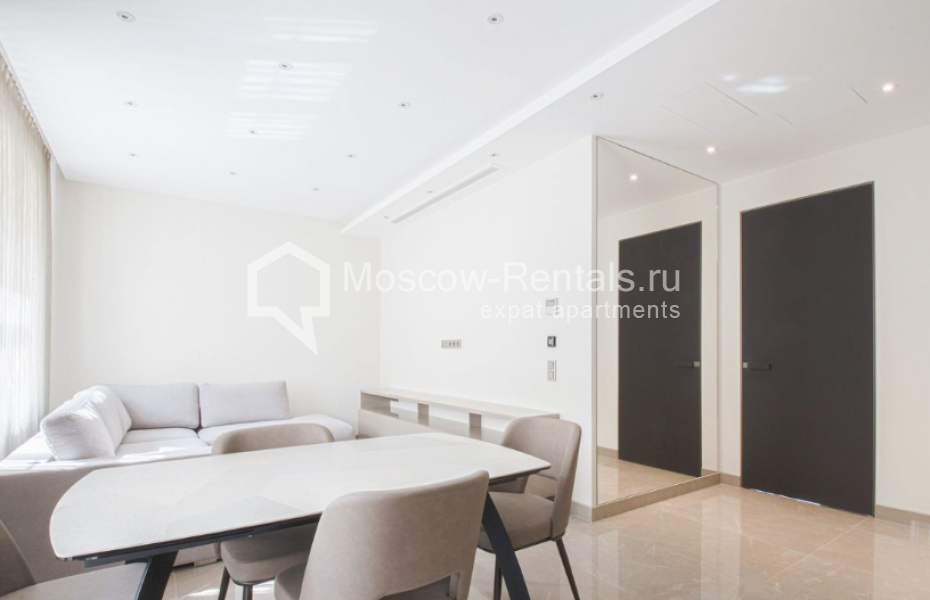 Photo #4 3-room (2 BR) apartment for <a href="http://moscow-rentals.ru/en/articles/long-term-rent" target="_blank">a long-term</a> rent
 in Russia, Moscow, Tverskaya str, 6С5
