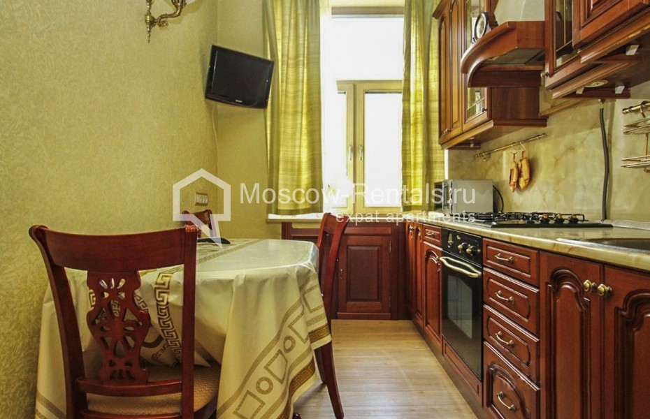 Photo #5 2-room (1 BR) apartment for <a href="http://moscow-rentals.ru/en/articles/long-term-rent" target="_blank">a long-term</a> rent
 in Russia, Moscow, 1st Tverskaya-Yamskaya str, 13С1