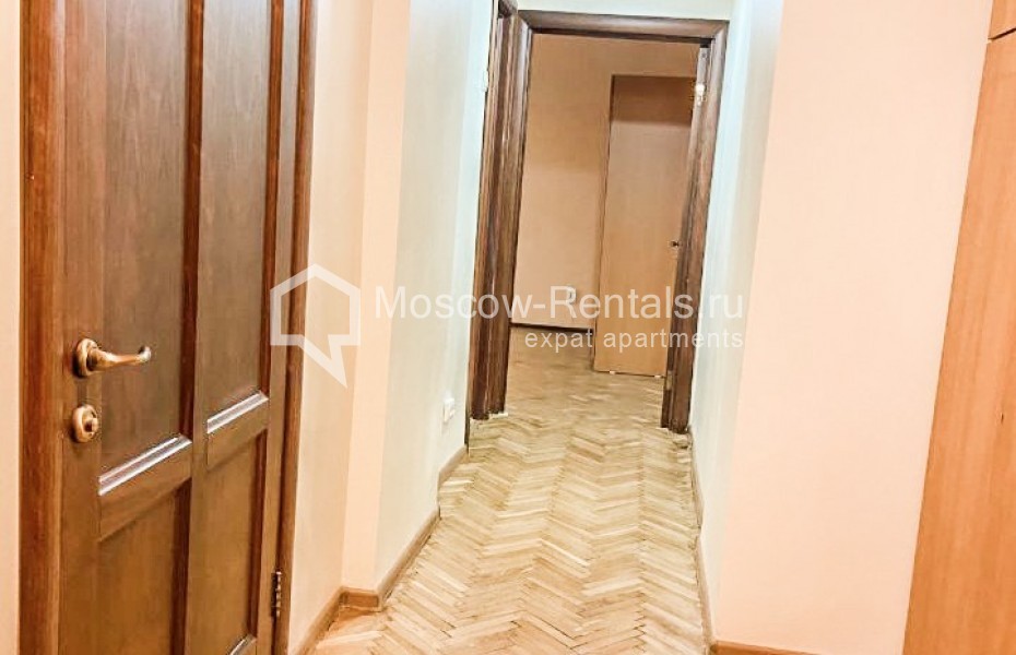 Photo #10 3-room (2 BR) apartment for <a href="http://moscow-rentals.ru/en/articles/long-term-rent" target="_blank">a long-term</a> rent
 in Russia, Moscow, Zoologicheskyi lane, 8