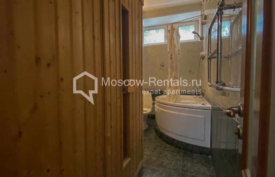Photo #14 3-room (2 BR) apartment for <a href="http://moscow-rentals.ru/en/articles/long-term-rent" target="_blank">a long-term</a> rent
 in Russia, Moscow, Zoologicheskyi lane, 8