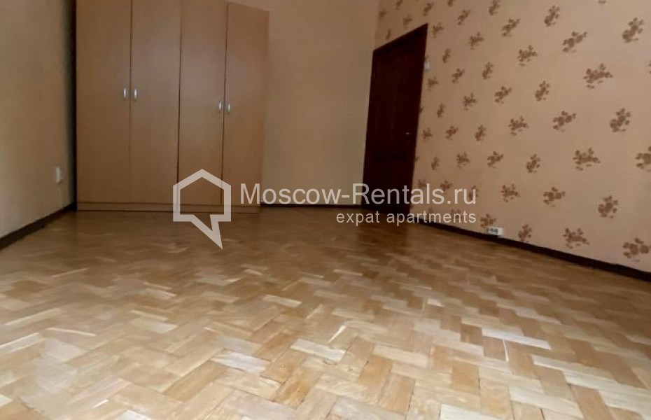 Photo #9 3-room (2 BR) apartment for <a href="http://moscow-rentals.ru/en/articles/long-term-rent" target="_blank">a long-term</a> rent
 in Russia, Moscow, Zoologicheskyi lane, 8
