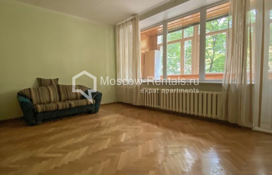 Photo #3 3-room (2 BR) apartment for <a href="http://moscow-rentals.ru/en/articles/long-term-rent" target="_blank">a long-term</a> rent
 in Russia, Moscow, Zoologicheskyi lane, 8