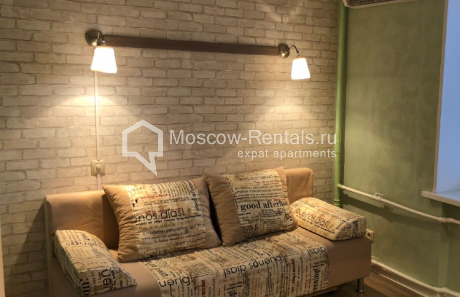 Photo #4 2-room (1 BR) apartment for <a href="http://moscow-rentals.ru/en/articles/long-term-rent" target="_blank">a long-term</a> rent
 in Russia, Moscow, B. Kondratievskyi lane, 10С1